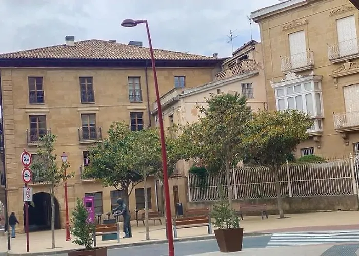Apartamentos C&E